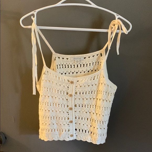 American Eagle Outfitters Cream crochet Top - Picture 1 of 3